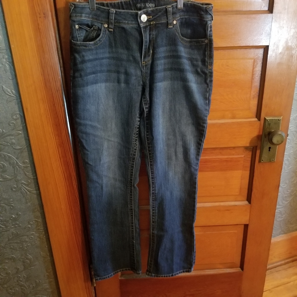 Maurices jeans.  Size 12.  Stretchy.
